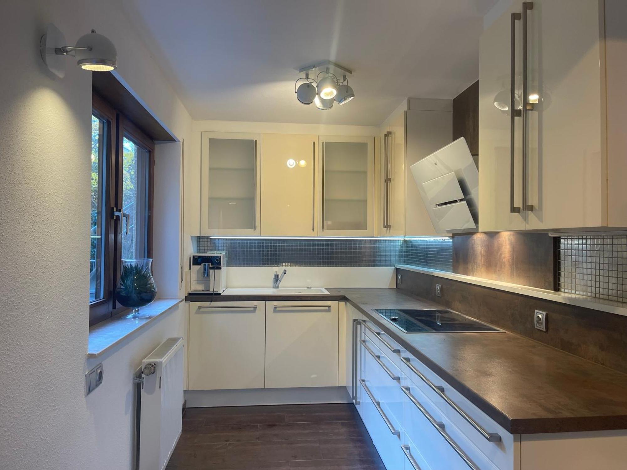 Wunderschoenes 2 Zimmer Apartment Zentrum Goldstadt Pforzheim Esterno foto